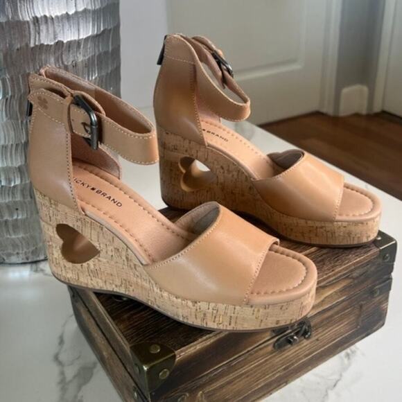 Lucky Brand Himmy Cork Wedge Sandals Medium Dark Brown - Picture 1 of 9